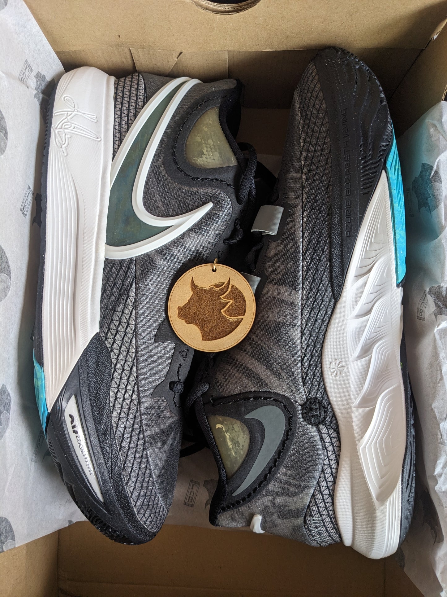 Kyrie 8 "Orca" | Mas vendido