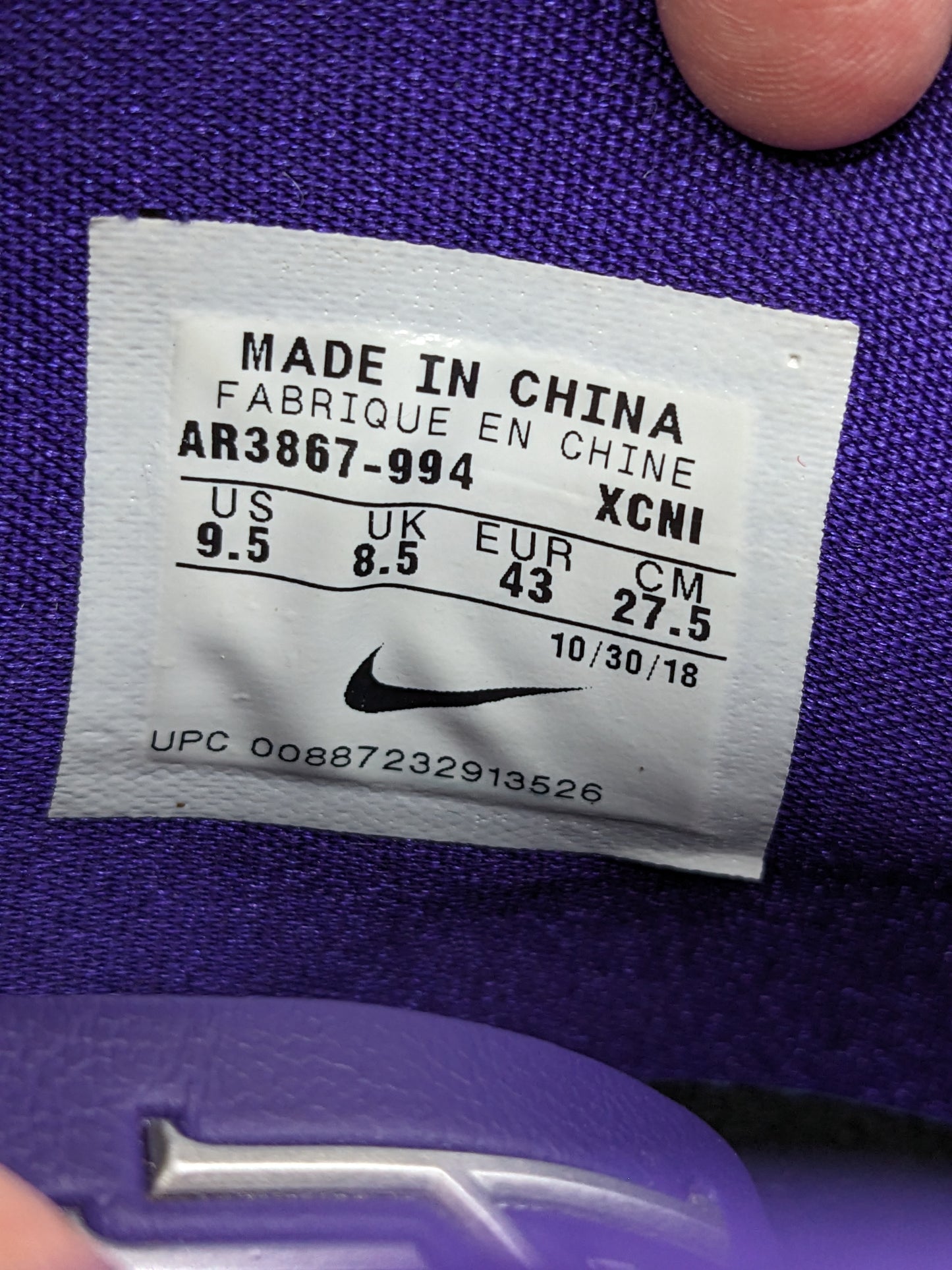 Kyrie 4 "Space Rocks" | IMPECABLE | 27cm | (RARO)