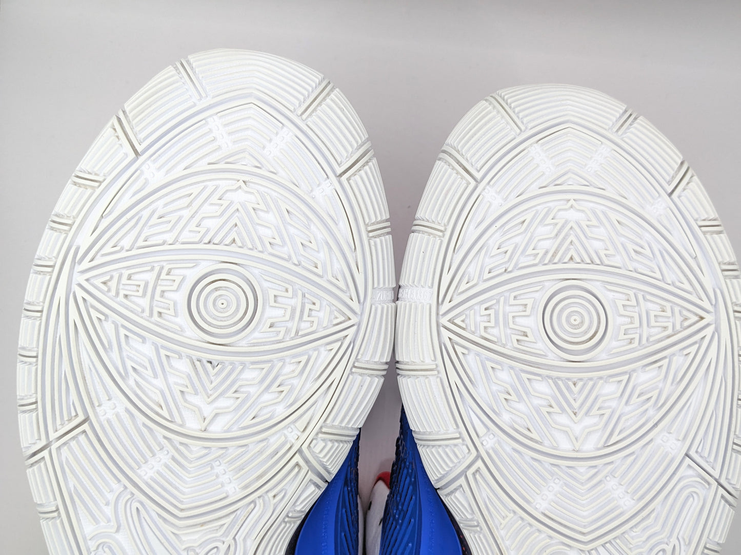 Kyrie 6 "Nike by you" | IMPECABLE | 25.5cm