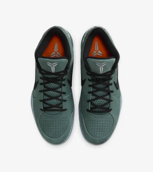Kobe 4 Girl Dad